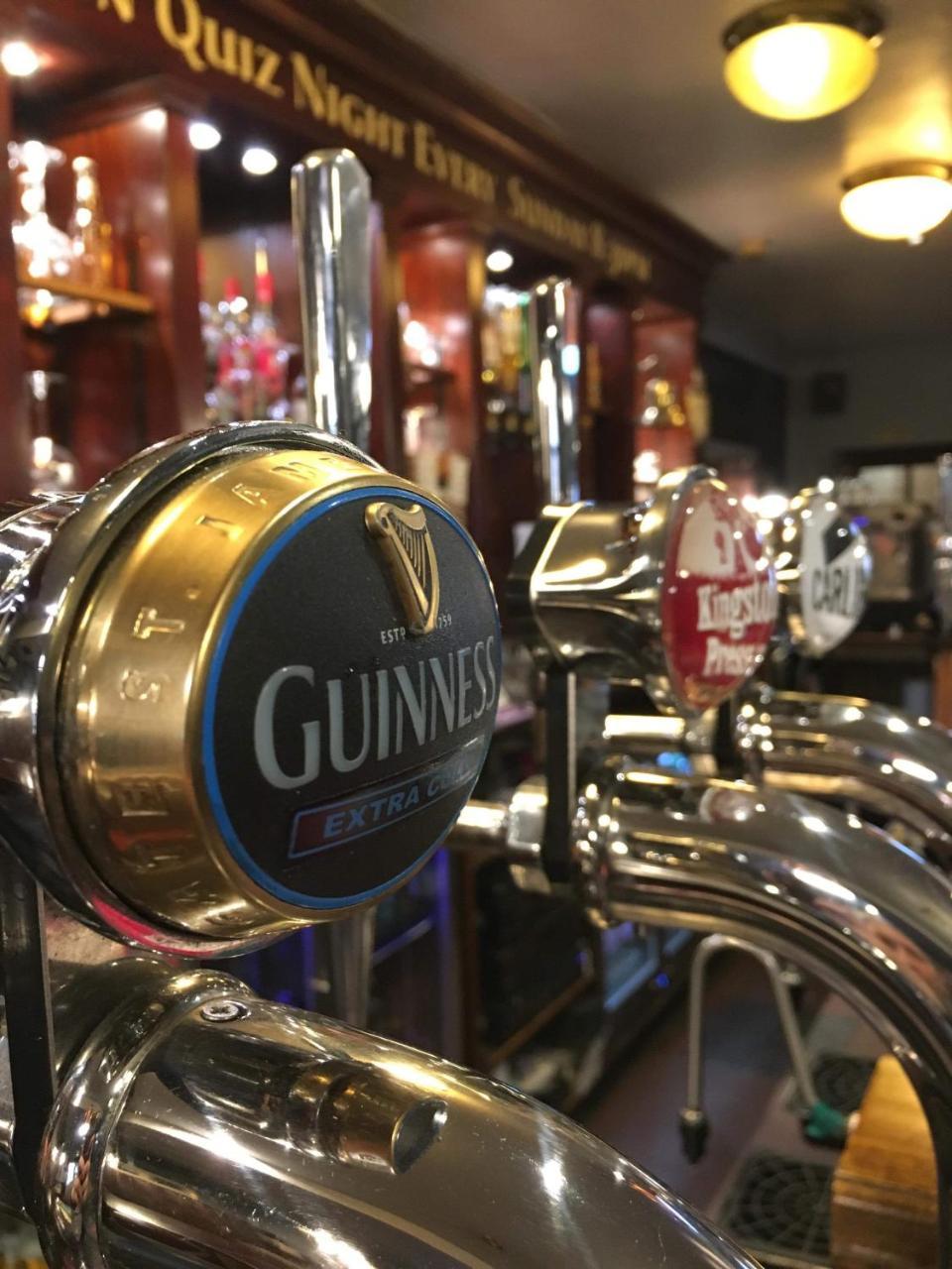 Red Lion Coaching Inn Ellesmere Eksteriør bilde
